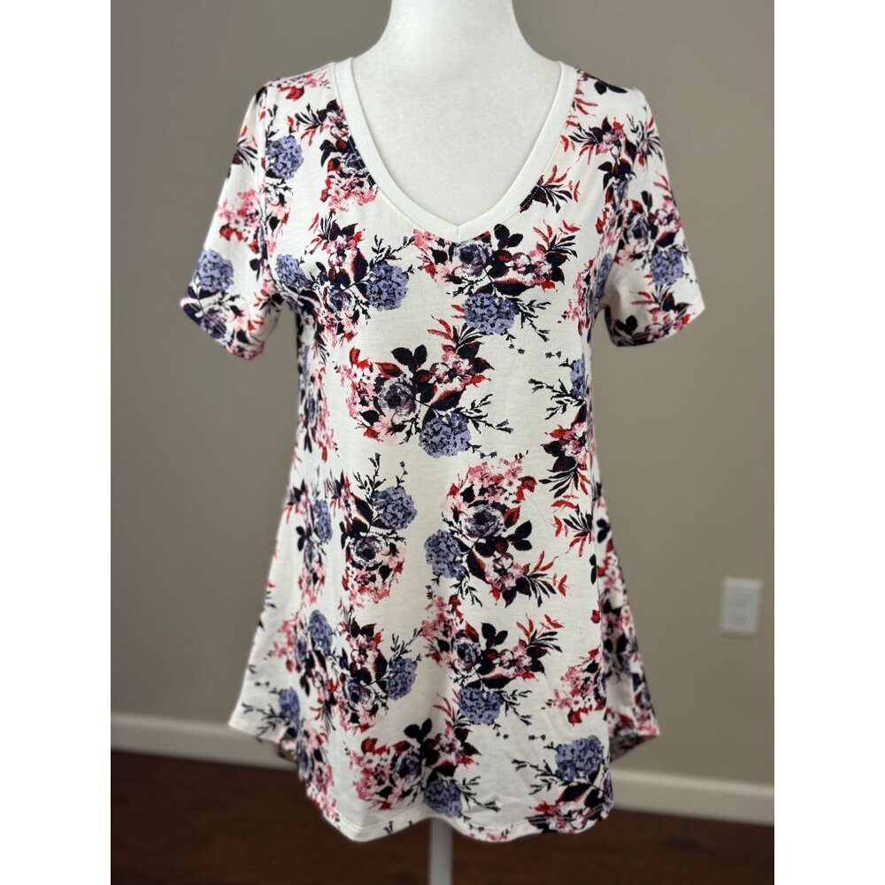 NEW LuLaRoe Womens Knit Tunic Top S Short Sleeve White Pink Floral Scoop Neck
